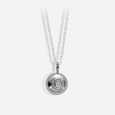 Poppy Necklace in 18k White Gold